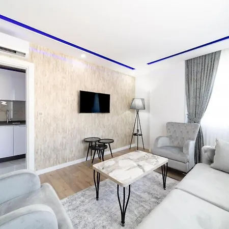 Modern And Central Duplex Near Beach In Apartment